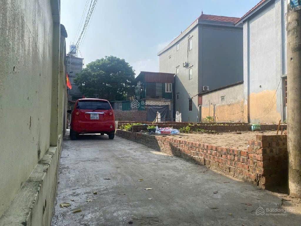 Bán đất dục tú  đông anh 43,2m2 full thổ cư, oto đỗ cửa, khu vực nhiều dự án trọng điểm