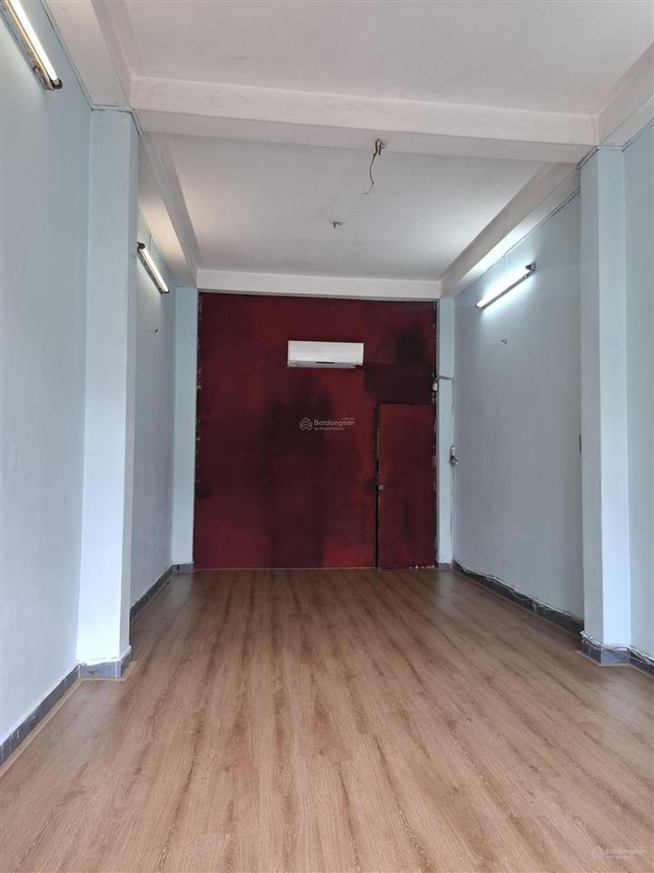 Cho thuê mặt bằng đường nguyễn chí thanh, phường 2, quận 10