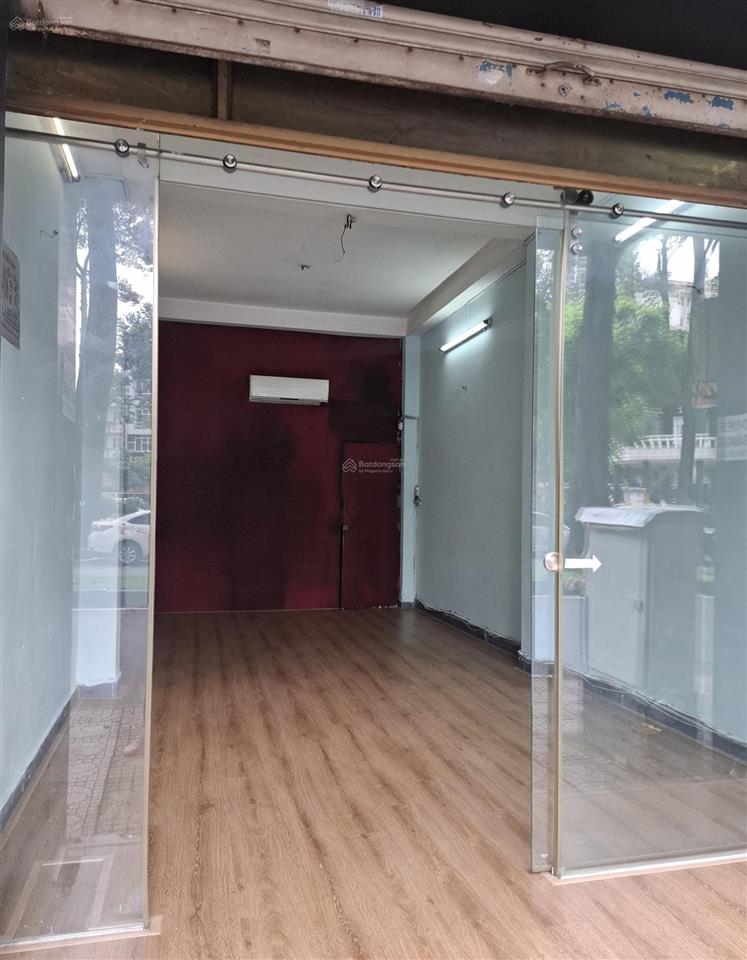 Cho thuê mặt bằng đường nguyễn chí thanh, phường 2, quận 10