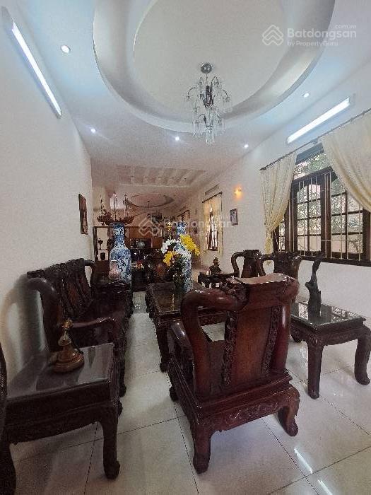 Biệt thự 3 tầng  mặt tiền hoàng quốc việt, quận 7  giá 80 tỷ (tl)