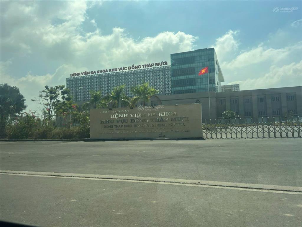 Bán gấp mặt tiền nguyễn tri phương đối diện bệnh viện khu vực đồng tháp mười  kiến tường 1.4 tỷ