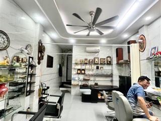 Khu vip bình thới gần đầm sen  hẻm mặt tiền nội bộ  ngang hơn 4 + 4 lầu