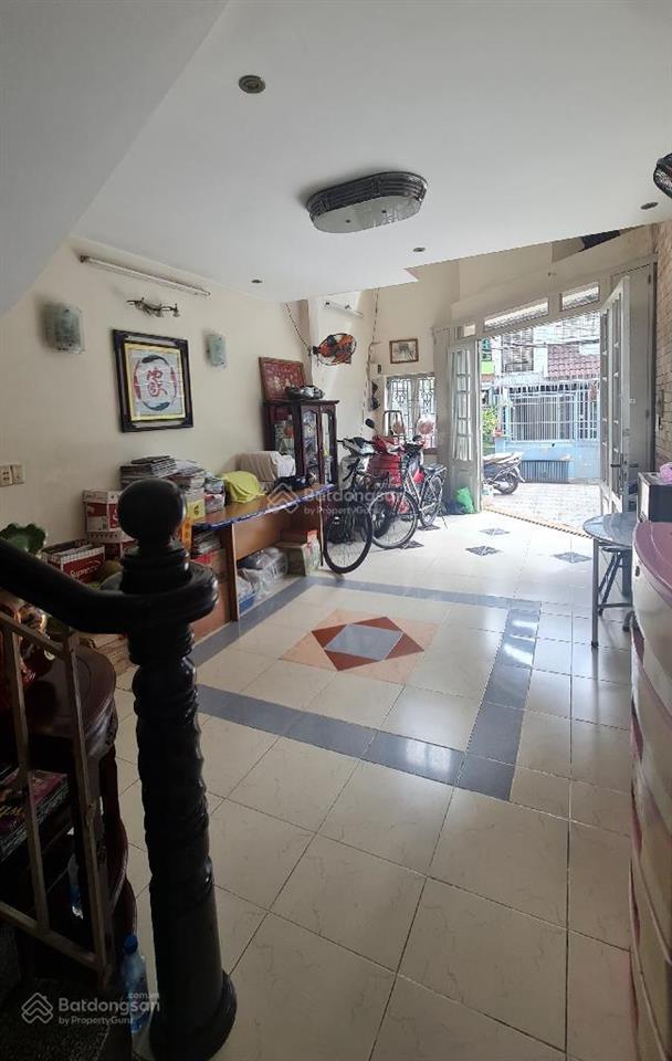 Ngay hẻm 180 lạc long quân  4x18  3 tầng nhà mới vào đón tết  chỉ 10 tỷ hai