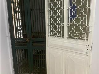 Cho thuê căn hộ đường giải phóng