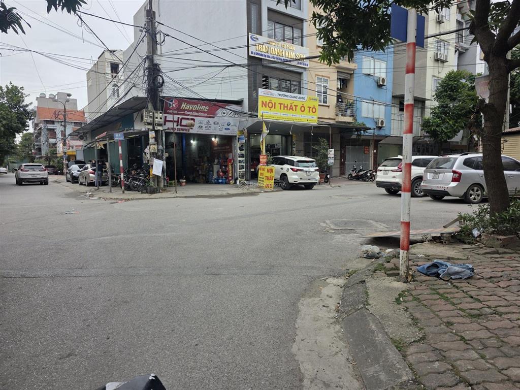 Nhà dân xây  phân lô vỉ hè  ô tô trong nhà  55m x 5 tầng  kinh doanh tầng 1  chỉ 13 tỷ