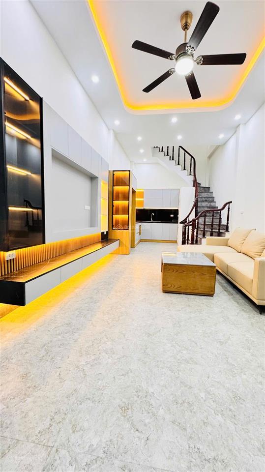 Bán nhà phố nguyễn cao hai bà trưng 38m 5 tầng oto chỉ nhỉnh 7 tỷ