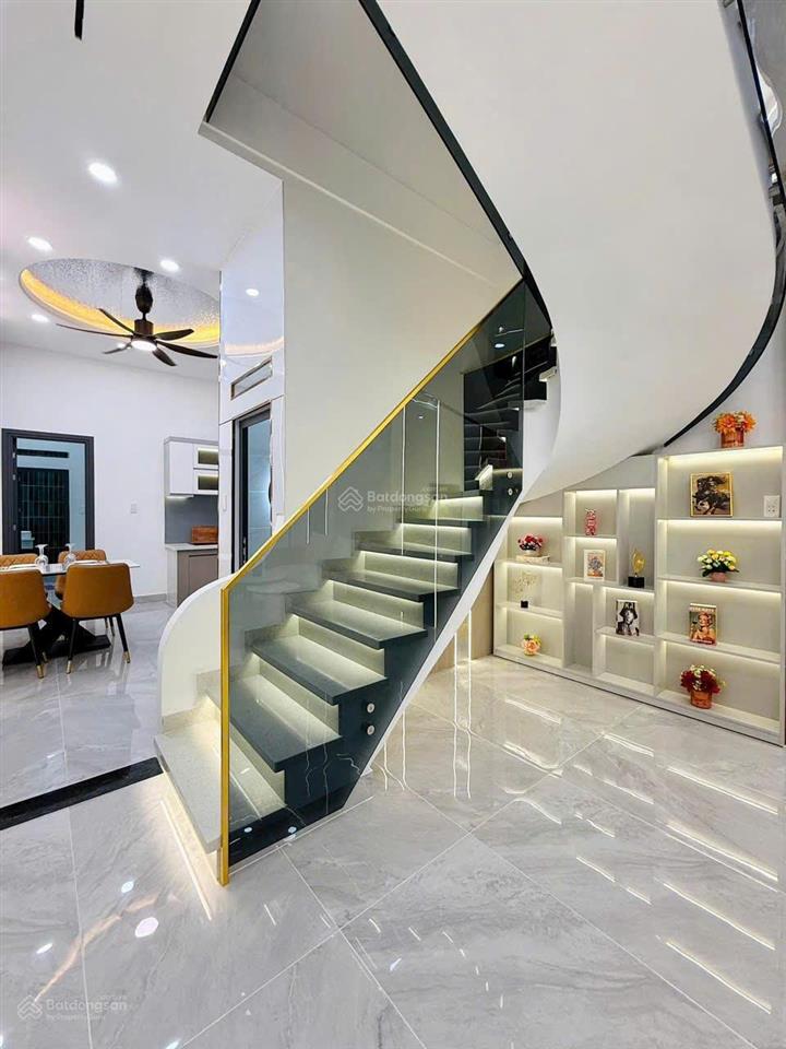 Nhà 58m² hẻm ô tô điện biên phủ, q3. xây 1 trệt 1 lầu st, gần vòng xoay lý thái tổ. giá 2.46 tỷ