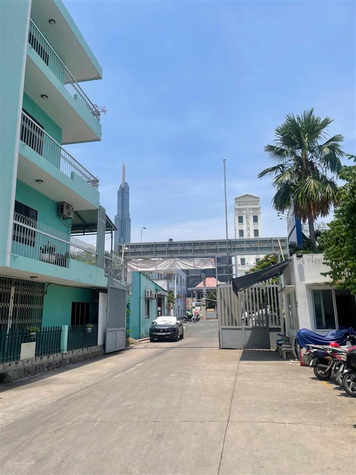 Nhà phố khu cư xá điện lực trần não q.2 3 tầng ngang 4.5m vuông vức chỉ 12.5 tỷ . có trả có bán