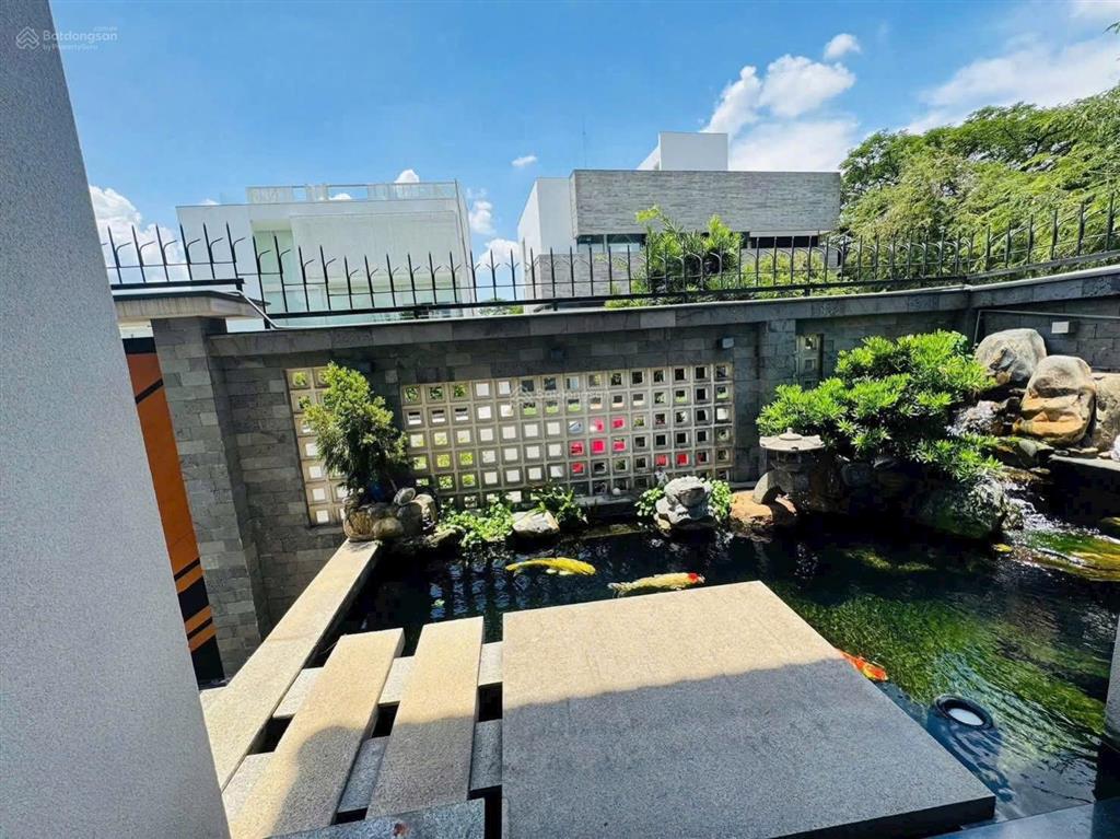 Nhà phố khu cư xá điện lực trần não q.2 3 tầng ngang 4.5m vuông vức chỉ 12.5 tỷ . có trả có bán