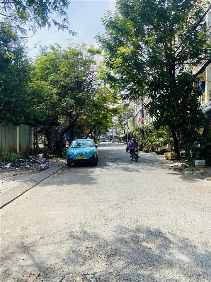 Bán nhà quận 8, tạ quang bửu, xe tải đỗ cửa, 2 tầng tiện xây mới, 8 x 10m, nhỉnh 5 tỷ