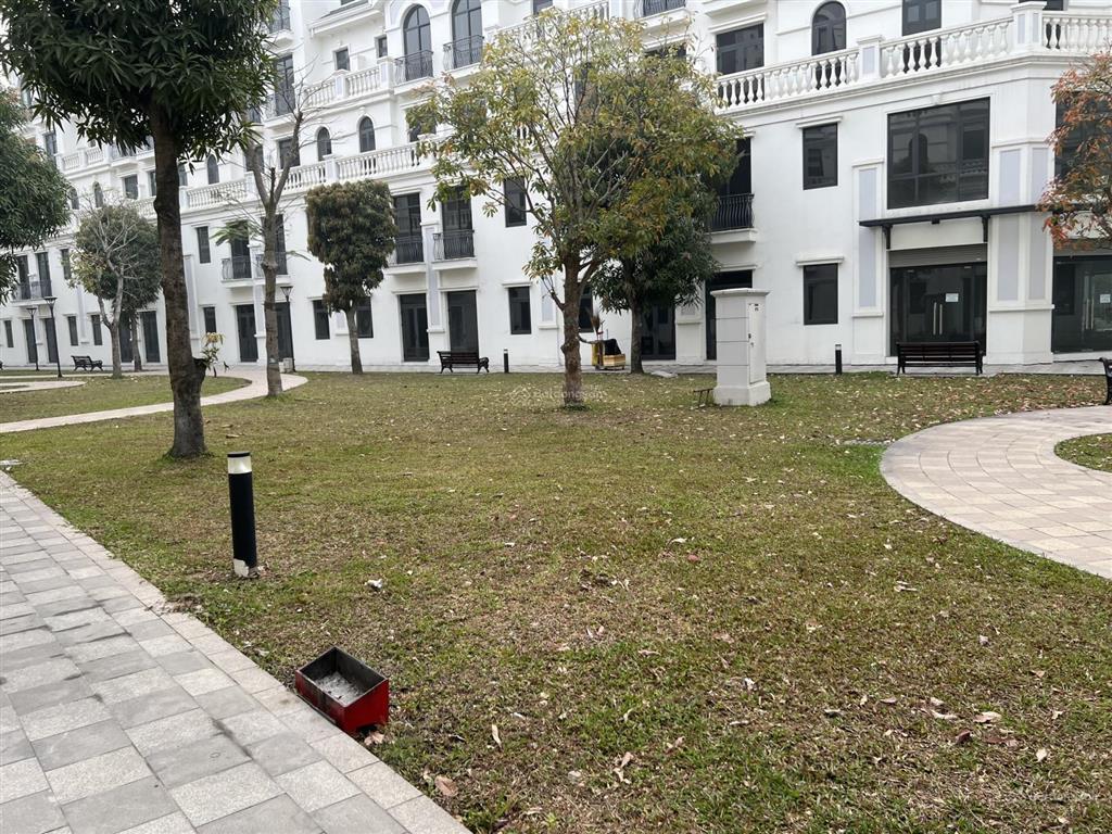 Shophouse tmdv 50 năm sb01 xây 109m2/sàn (5 tầng) giá 1x tỷ vin gia lâm (0985 941 ***)