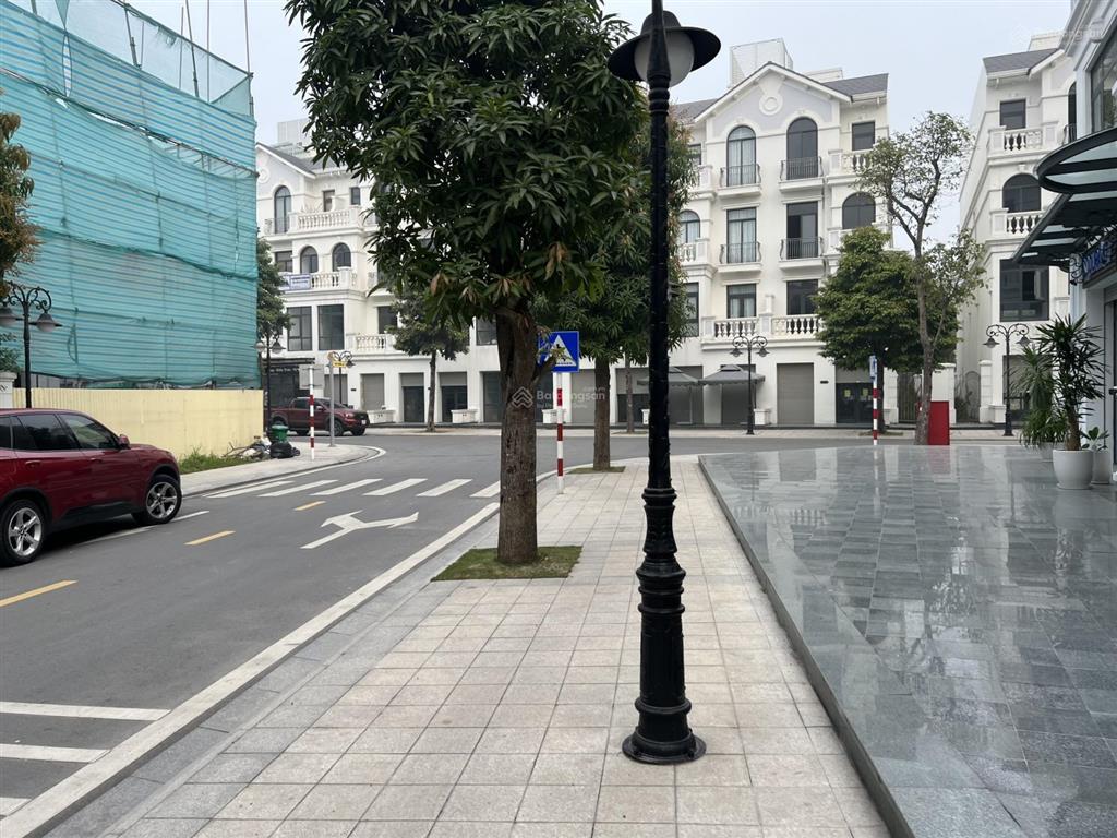 Shophouse tmdv 50 năm sb01 xây 109m2/sàn (5 tầng) giá 1x tỷ vin gia lâm (0985 941 ***)