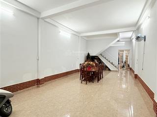 Lớn nhất tân bình giáp quận 10, 4.5x12m (108m2), 3 tầng đúc thật, nở hậu