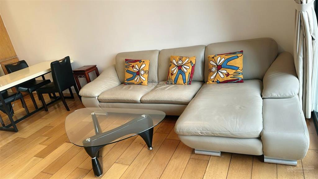 Chủ nhà cần tiền bán nhanh căn hộ 2pn 93m  nội thất full đồ tại dự án iph xuân thủy cầu giấy