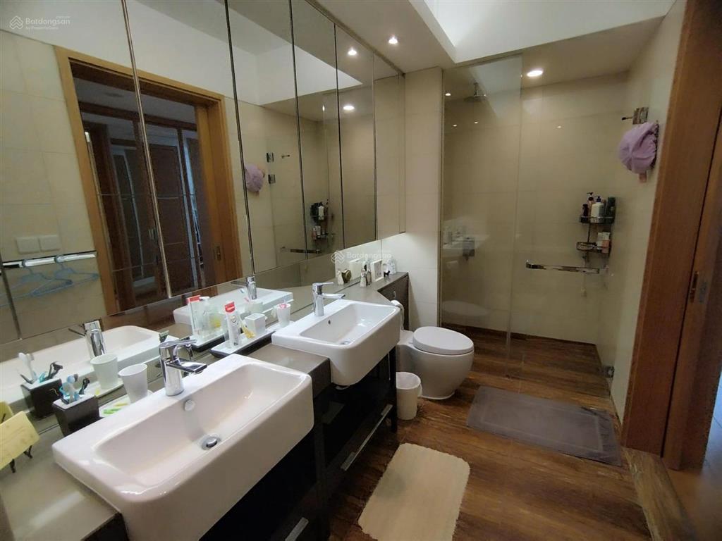 Mình chính chủ bán nhanh căn hộ 129 m 3pn  nội thất full đồ tại dự án indochina iph cầu giấy