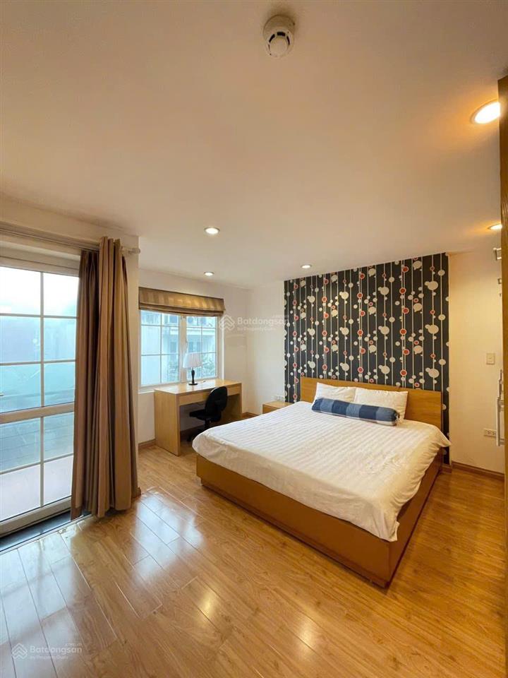 Tòa căn hộ cao cấp full dịch vụ phố mai hắc đế, dt 60m2, 1 pn, giá 14tr/th. có ban công, cửa sổ