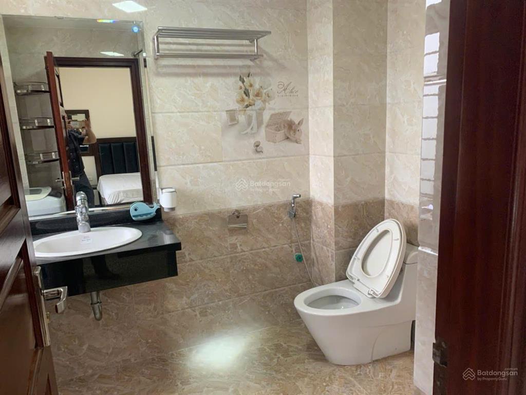 Cho thuê căn hộ phố tôn thất thiệp, dt 80m2 gồm 2pn, full nội thất, giá 16tr/tháng
