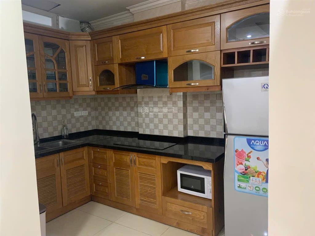 Cho thuê căn hộ phố tôn thất thiệp, dt 80m2 gồm 2pn, full nội thất, giá 16tr/tháng