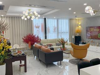 Căn hộ siêu rộng và đẹp phố bùi thị xuân, dt 100m2, gồm 2 phòng ngủ, 1 khách + bếp, giá 14tr