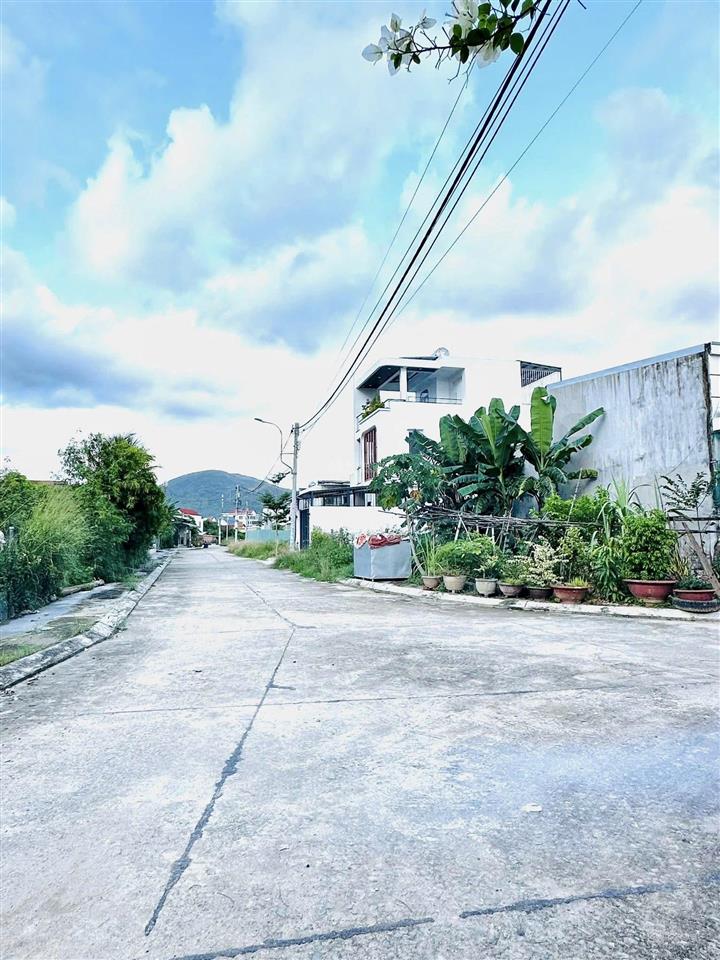 Bán đất tđc bầu gáo  thị trấn diên khánh  90m2 ngang 6m nằm đường 9m chỉ 1 tỷ 770 triệu