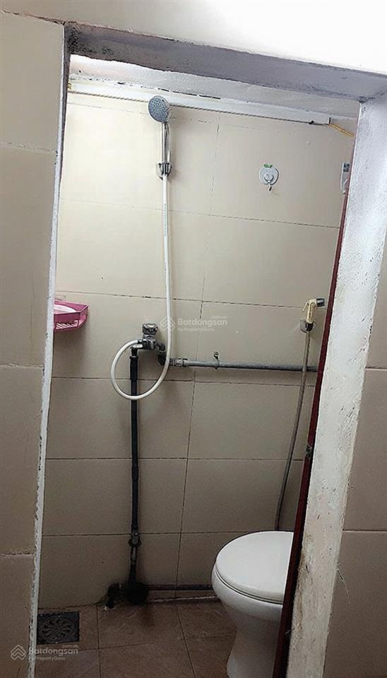 Nhà c4 gác xép, nóng lạnh, gần trường th thanh xuân nam