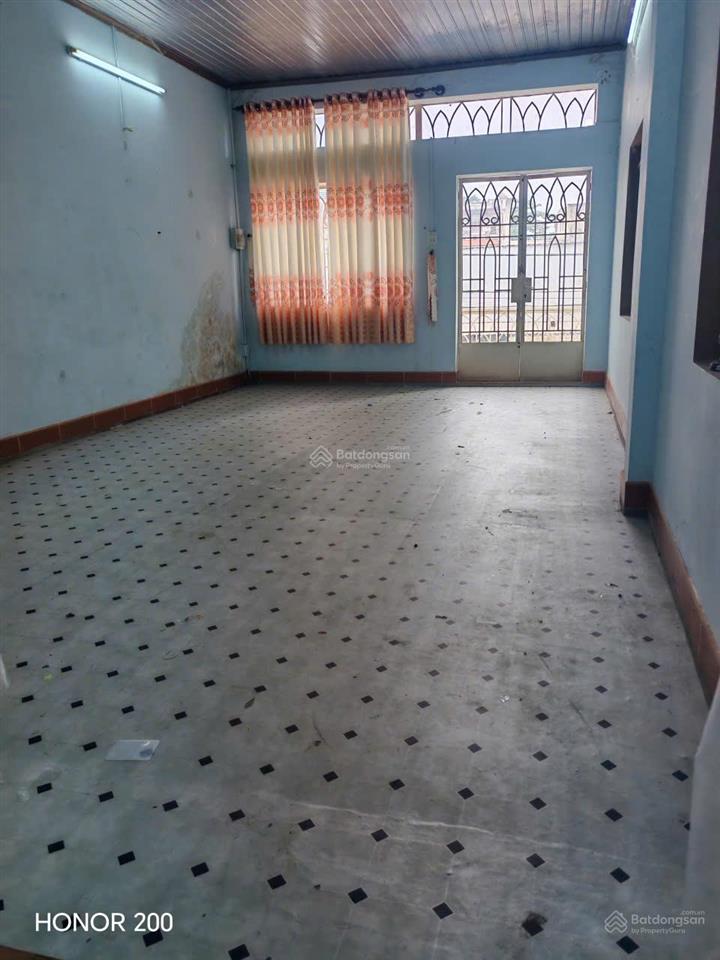 Cho thue nha phan van hon, q12 (72m2/san, tong 02 san)