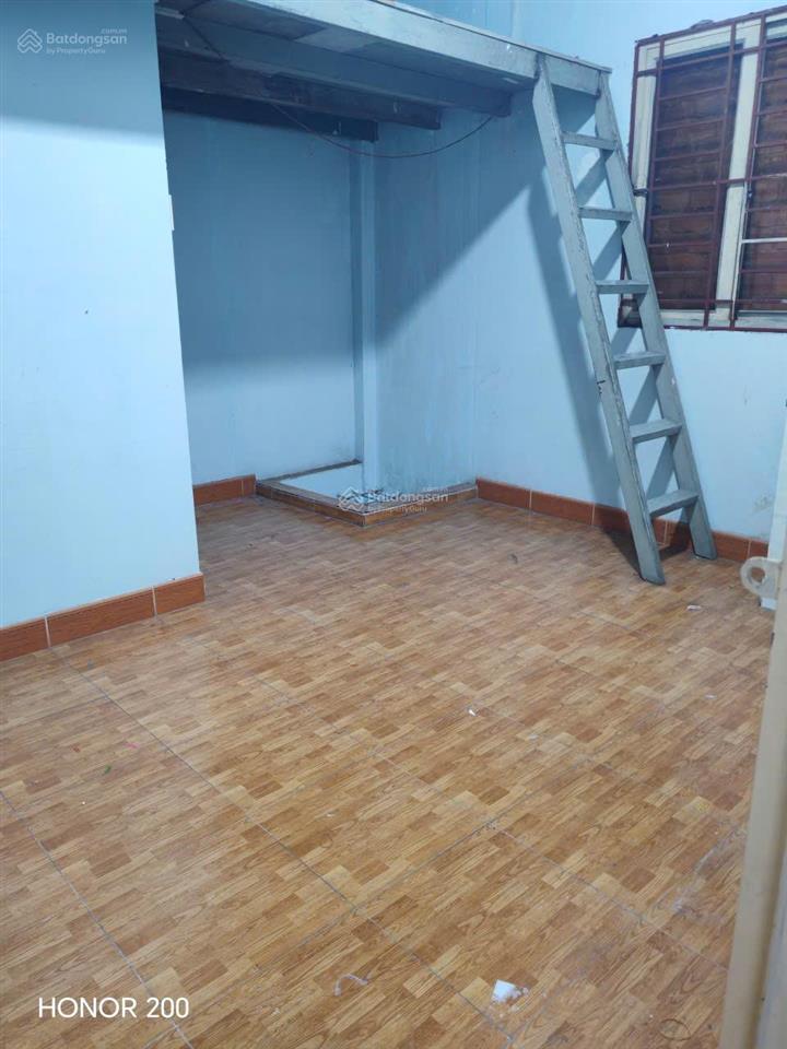 Cho thue nha phan van hon, q12 (72m2/san, tong 02 san)