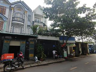 Bán nhà 1 lầu mặt tiền đường trần thị hè, ngang 4m x dài 30m, giá 8.2 tỷ