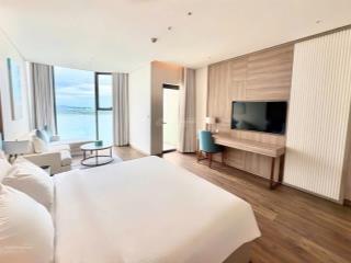 Sống giữa khu nghỉ dưỡng 5 sao, trung tâm bãi cháy. a la carte hạ long  trục b02 căn hộ sát biển