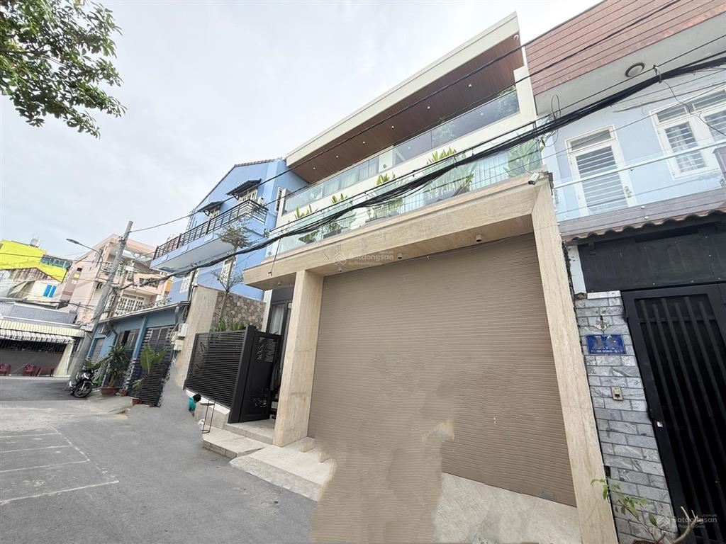 Bán lô đất đường thông xe tải ngay chợ tam hà, đường bàn cờ xung quanh đều là biệt thự