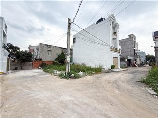 Bán đất lô góc 2 mặt tiền (dt 101m2  ngang 5,8m) thuộc kdc hoàng minh chánh. giá chỉ 3,8 tỷ