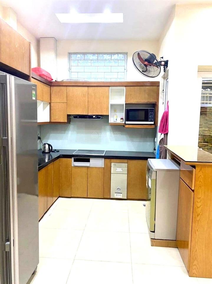 Mặt tiền kinh doanh ngay chợ tây hòa, gần trường ngô thời nhiệm, 4 tầng btct, 82m2, nhỉnh 8 tỷ