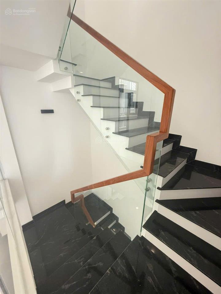 Cho thuê nhà phố nx  lp glory 176m² đã hoàn thiện chỉ 65tr/tháng  đối diện trường vinschool