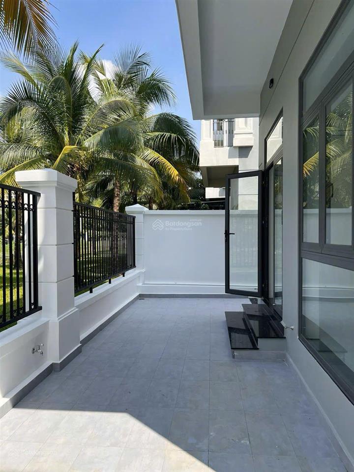 Cho thuê biệt thự song lập vin q9 dt 255m² đã hoàn thiện, giá chỉ 40tr/tháng