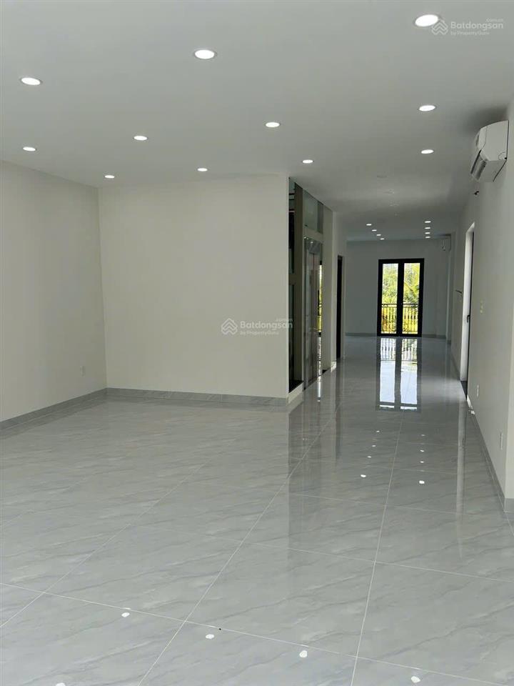 Cho thuê biệt thự song lập vin q9 dt 255m² đã hoàn thiện, giá chỉ 40tr/tháng