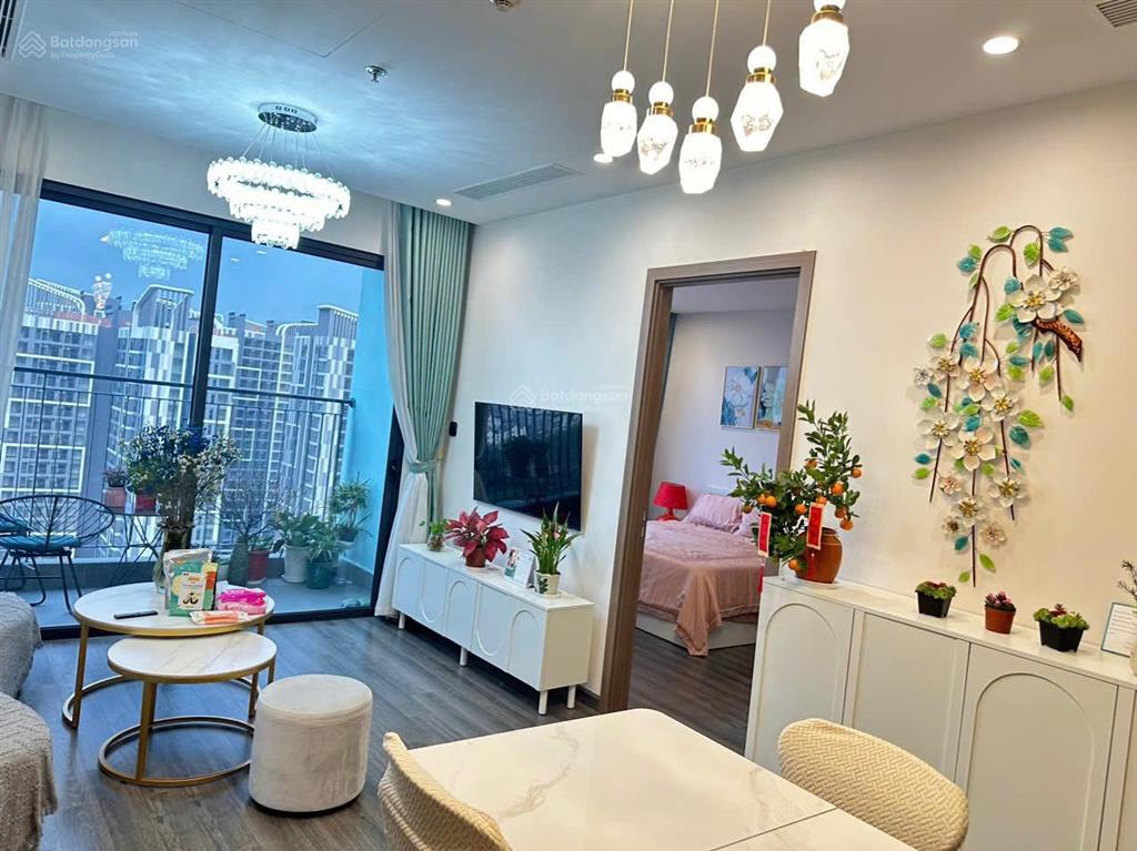 Căn góc 3pn toà r103 view hồ và công viên, chủ cần bán gấp