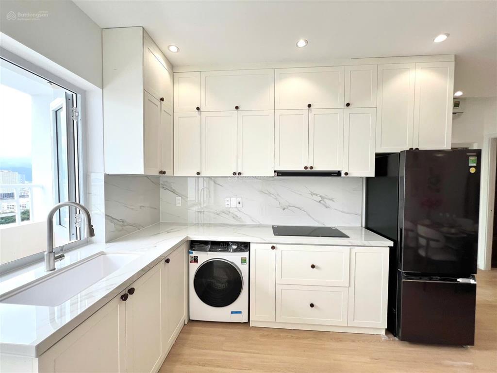 Chủ gửi bán căn đông nam 3124 (tầng 31 số 24) toà oc2a, tầng cao, view biển