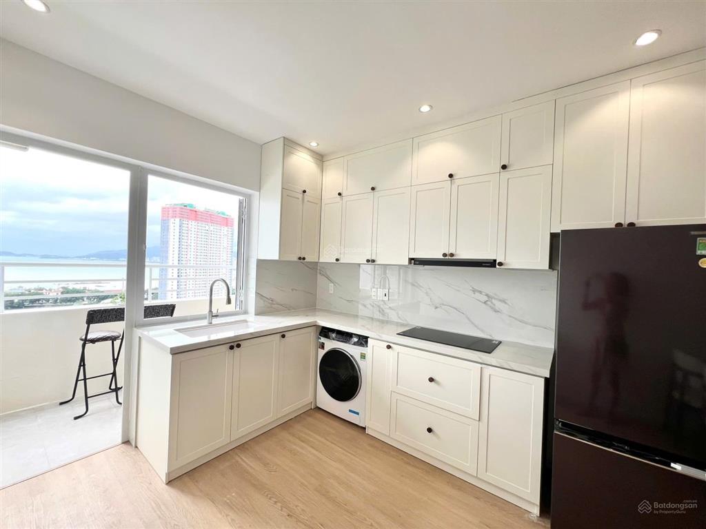 Chủ gửi bán căn đông nam 3124 (tầng 31 số 24) toà oc2a, tầng cao, view biển