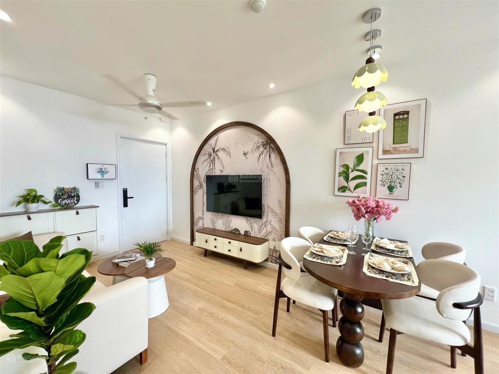 Chủ gửi bán căn đông nam 3124 (tầng 31 số 24) toà oc2a, tầng cao, view biển