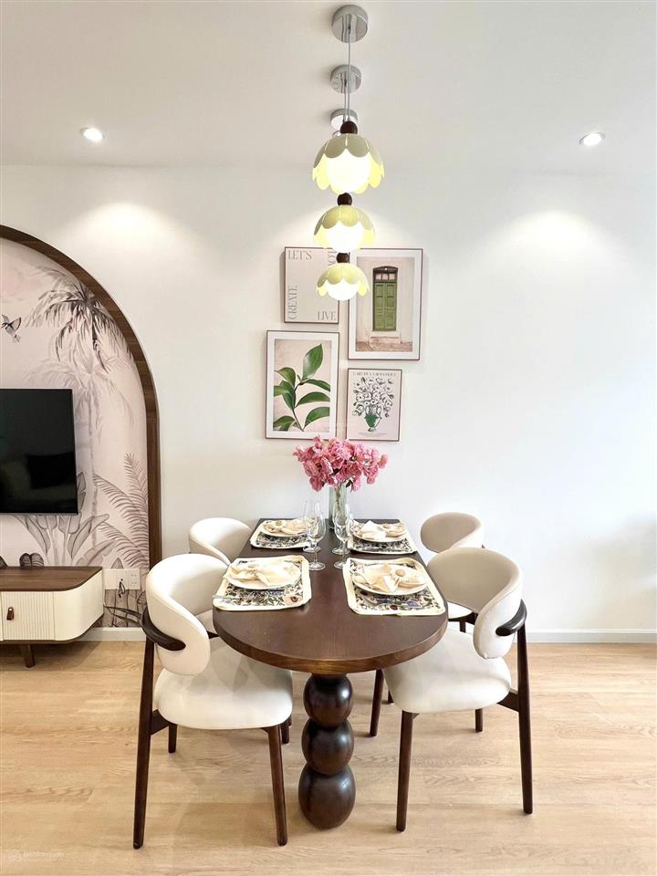 Chủ gửi bán căn đông nam 3124 (tầng 31 số 24) toà oc2a, tầng cao, view biển