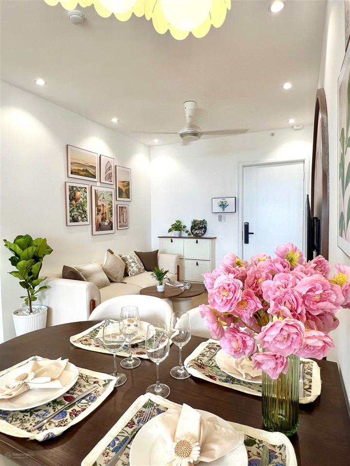 Chủ gửi bán căn đông nam 3124 (tầng 31 số 24) toà oc2a, tầng cao, view biển