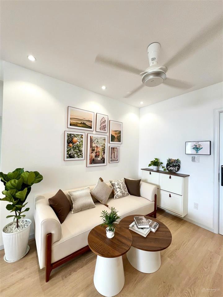 Chủ gửi bán căn đông nam 3124 (tầng 31 số 24) toà oc2a, tầng cao, view biển