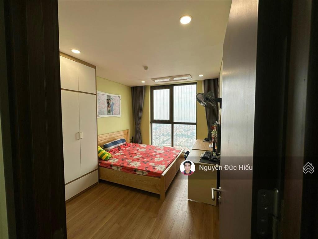 Tôi cần bán chung cư tứ hiệp plaza căn góc 85m2, 3 phòng ngủ, 2 vs nhỉnh 5 tỷ