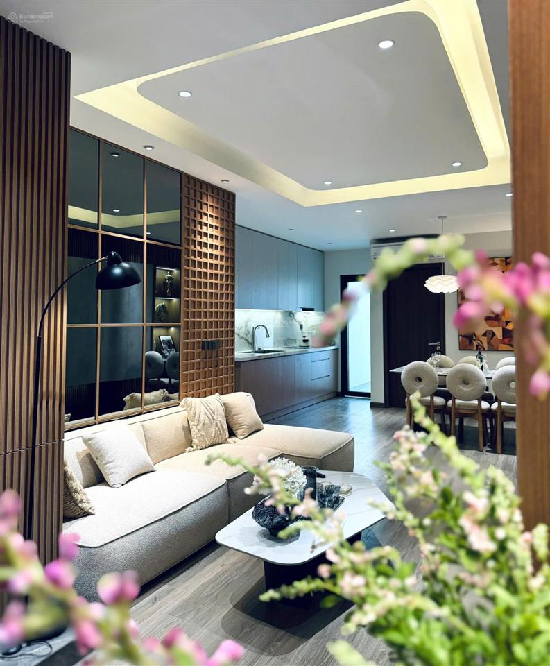 Chính chủ bán căn hộ 2 phòng ngủ, 80m2 chung cư paragon, 181 trần quốc vượng cầu giấy. 0937 466 ***