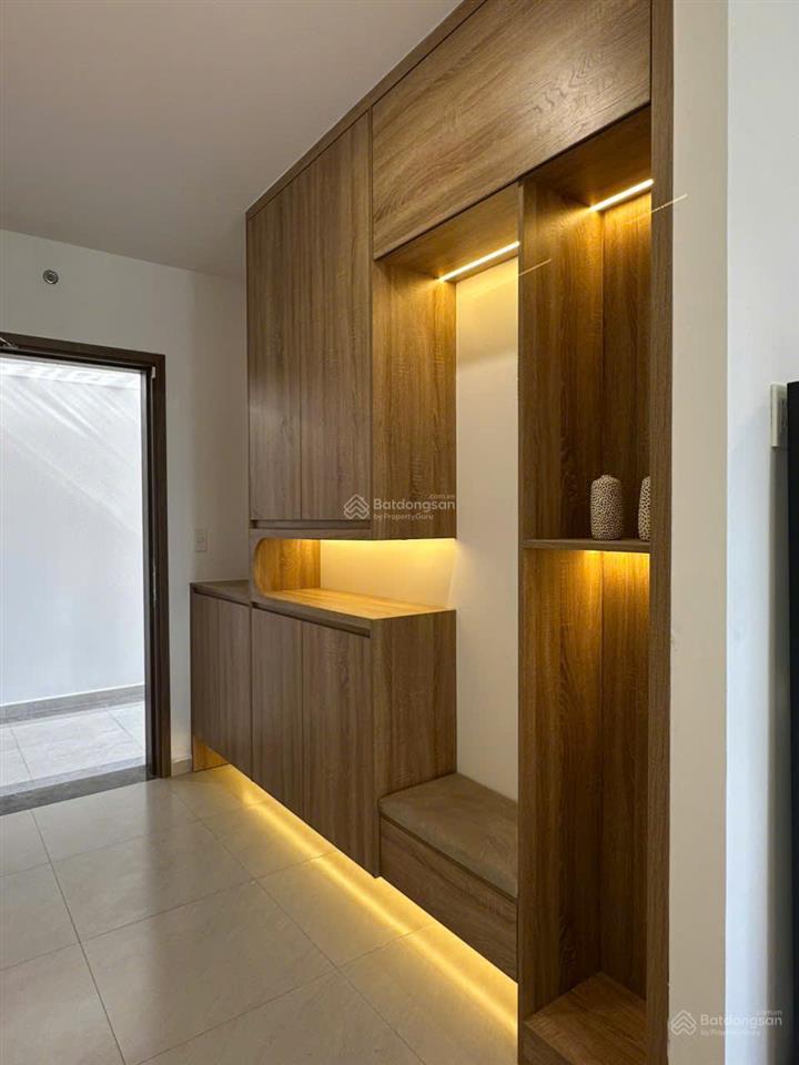 Cho thuê căn hộ 1pn + chung cư mt quận 9, tầng thấp full nội thất đẹp giá 8 triệu/th dt 65m2