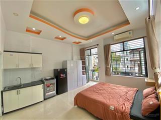 Cho thuê studio ban công  30m2 ngay trung tâm quận 10