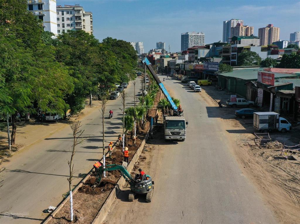 Cần tiền bán gấp lô đất tại đại kim định công mở rộng (mt 6m và 6.5m). giá 63tr/m2