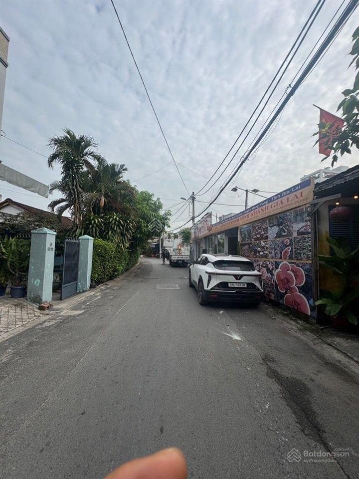 Bán nhà mặt tiền 120m2 đường phan văn hớn nhỉnh 12 tỷ  kinh doanh tốt .