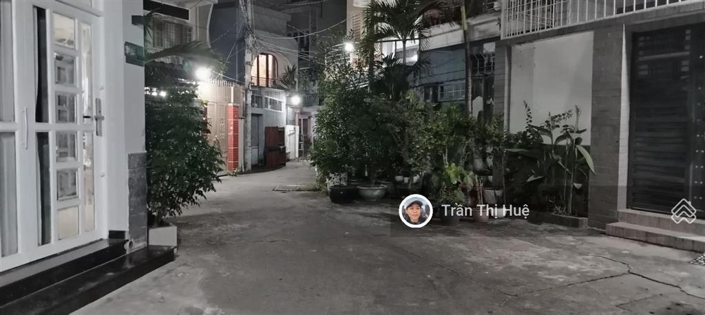 Chỉ nhỉnh 6.x tỷ, nhà 3 tầng, 35m2, lê quang định, bình thạnh