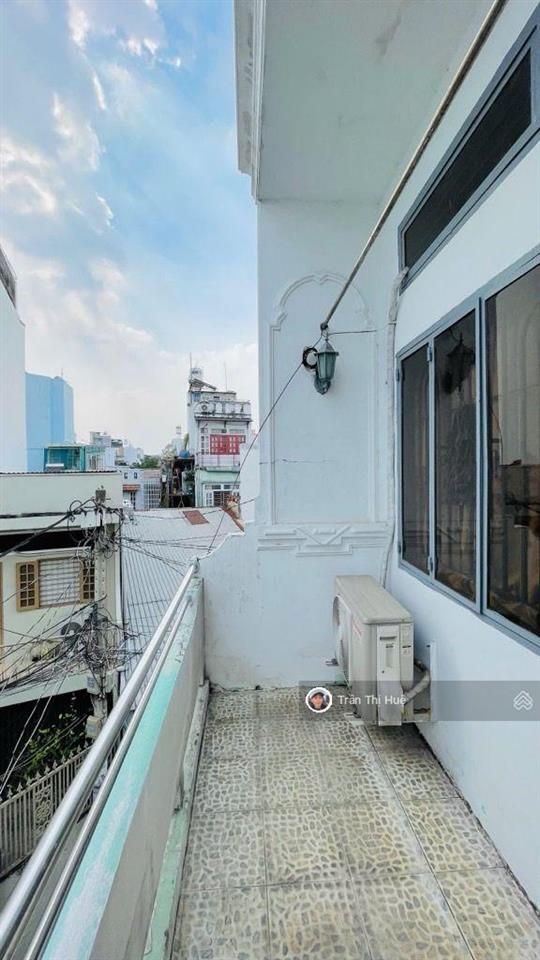 Chỉ nhỉnh 6.x tỷ, nhà 3 tầng, 35m2, lê quang định, bình thạnh